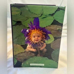 Anne Geddes Baby Flower with Lilly Pads Photo Album